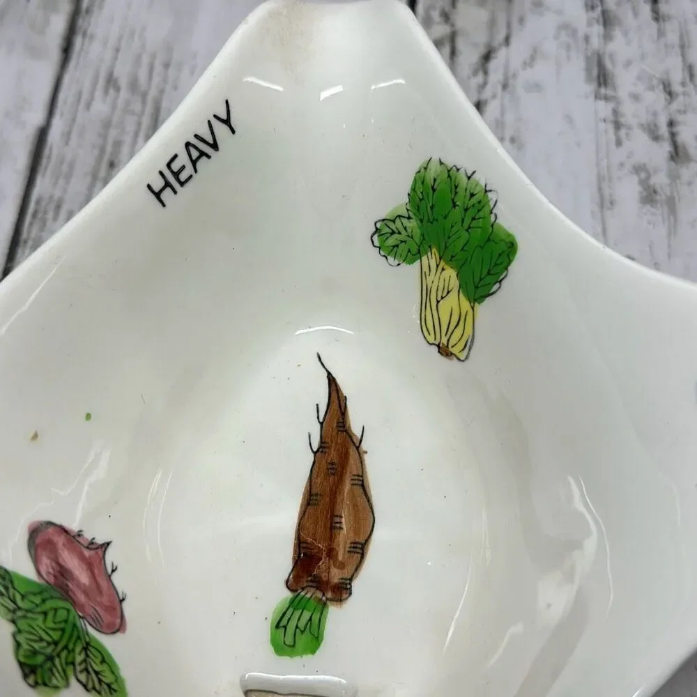 Vintage Ceramic Gravy Fat Separator Vegetable Design‎  Farmhouse CHIPPED